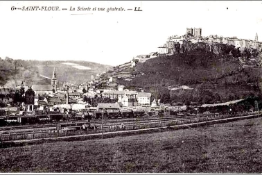 Saint-Flour Fauboug La scierie et vue generale