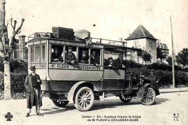 Saint-Flour Autobus faisant le trajet de St Flour a Chaudesaigues