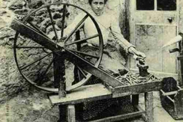Saint-Flour Les tisserands trameuse