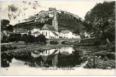 Saint-Flour ville basse Vue generale en 1923