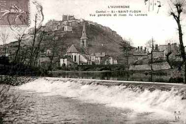 Saint-Flour ville basse Vue generale et rives du Landers
