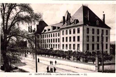 Saint-Flour ville haute - Le petit Seminaire LL