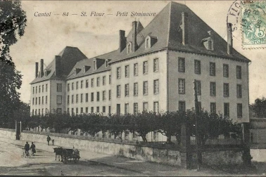 Saint-Flour ville haute - Petit Seminaire