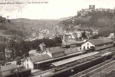 Saint-Flour ville basse Vue generale et gare