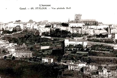 Saint-Flour Vue generale Sud