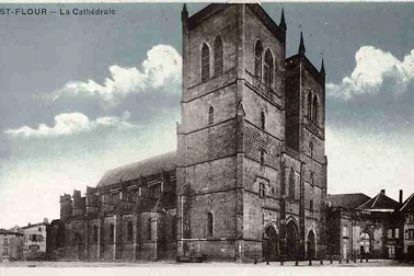 Saint-Flour ville haute - La Cathedrale de St Flour