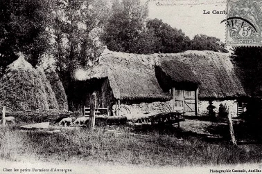 Chez les petits fermiers d Auvergne