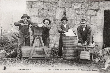 Ancien mode de fabrication du fromage du Cantal