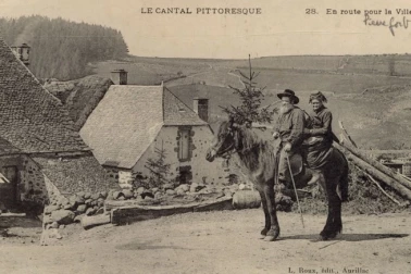 En route pour la ville dans le Cantal