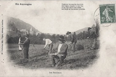 Les faucheurs en Auvergne