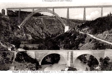 Le Viaduc de Garabit sur la Truyere ligne Neusargues Cerbere par Beziers