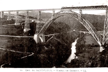 Le Viaduc de Garabit Env de Saint Flour