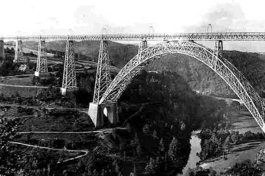 Le Viaduc de Garabit photos