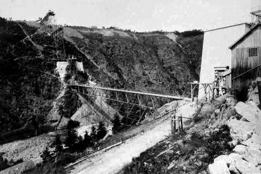 En construction - en 1885