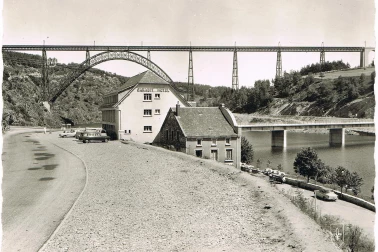 Viaduc de Garabit le Garabit Hotel annee 60