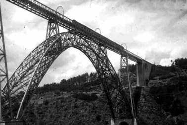 Viaduc de Garabit electrifie en 1938