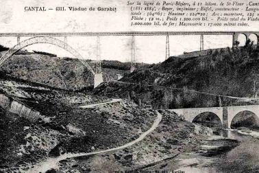 Viaduc de Garabit Cantal le Viaduc