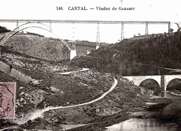 Viaduc de Garabit au sud du Cantal