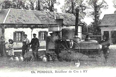 CHARLES PERDOUX BOUILLEUR DE CRU A RY DISTILLATION A DOMICILE