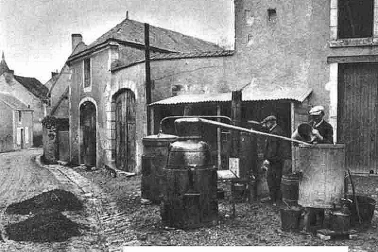 A Saint-Marcel en 1945 - Le bouilleurs de cru