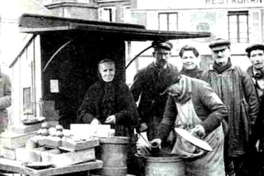 Le marchand de marrons sur la place du village