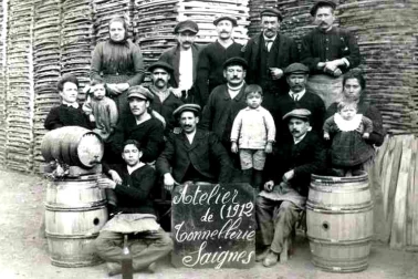 Atelier de tonnellerie en 1912