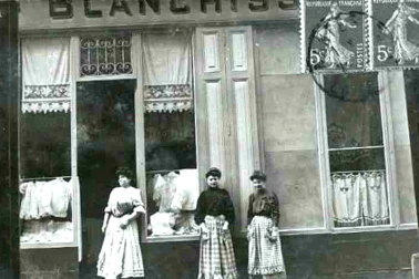 Un magasin de blanchisserie d  autrefois