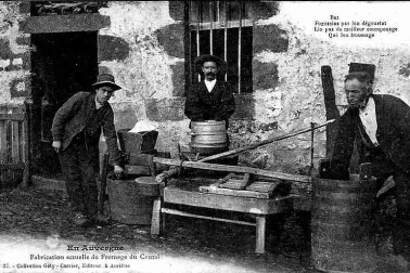 Fabrication du fromage l Auvergne Fabrication actuelle du fromage du Cantal
