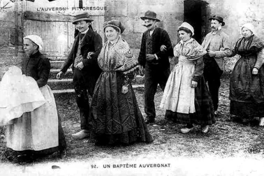 L Auvergne Un bapteme auvergnat