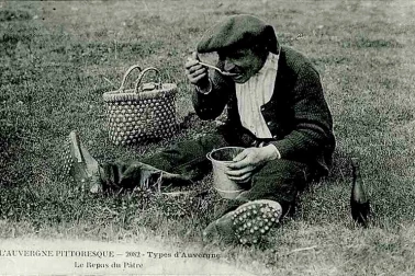 L Auvergne petits metiers Types d Auvergne Le repas du patre L Auvergne pittoresque
