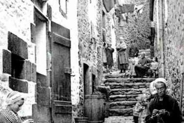 La vieille rue du village