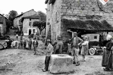 Une rue du bourg d  antan
