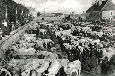 Jour de foire en ville en 1913