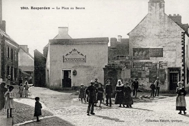 La place au beurre avec le magasin du perruquier