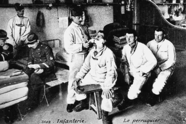 Dans l infanterie le perruquier