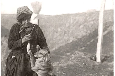 L Auvergne - Une Bergere et son Favori