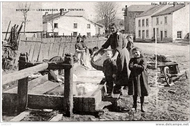 Bertrix Lessiveuses a la Fontaine