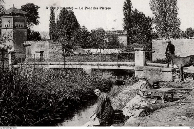 Lessiveuses au pont de Pierre
