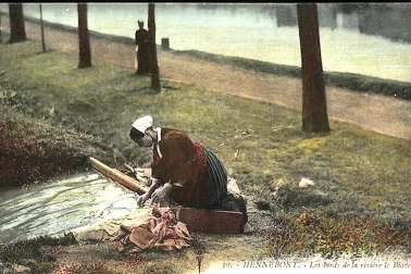 Hennebont-Les-bords-de-la-riviere La lessiveuse