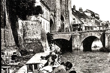 Des lessiveuses a Moret-sur-Loing-La-Porte-de-Bourgogne