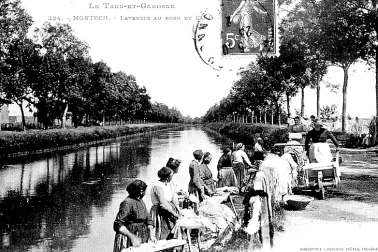 Laveuses au bord du canal debut XXe siecle