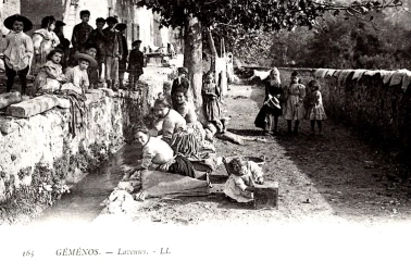 Gemenos - Laveuses