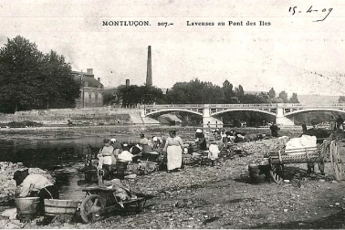 Laveuses au pont des Iles