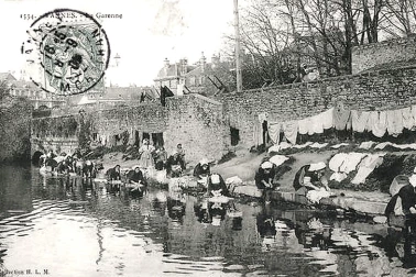 Vannes La Garenne - Les lavandieres