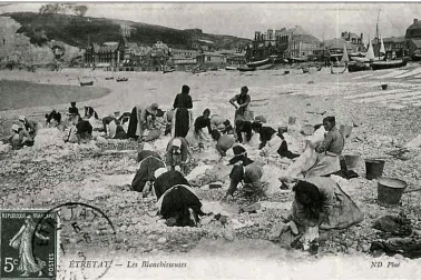 Etretat - Des blanchisseuses