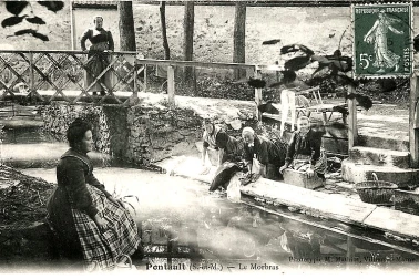 Blanchisseuses sur le Morbras en 1913