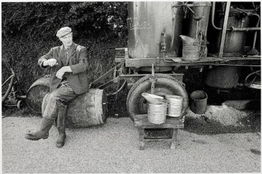 Un bouilleur de cru et son alambic