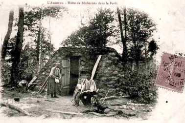 L Argonne hutte de bucherons dans la foret