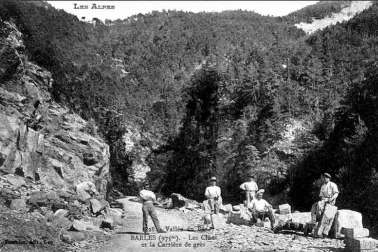Les Alpes Carriere de gres en 1920