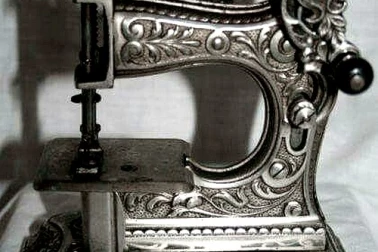 Machine a coudre d autrefois utilisee par les couturieres